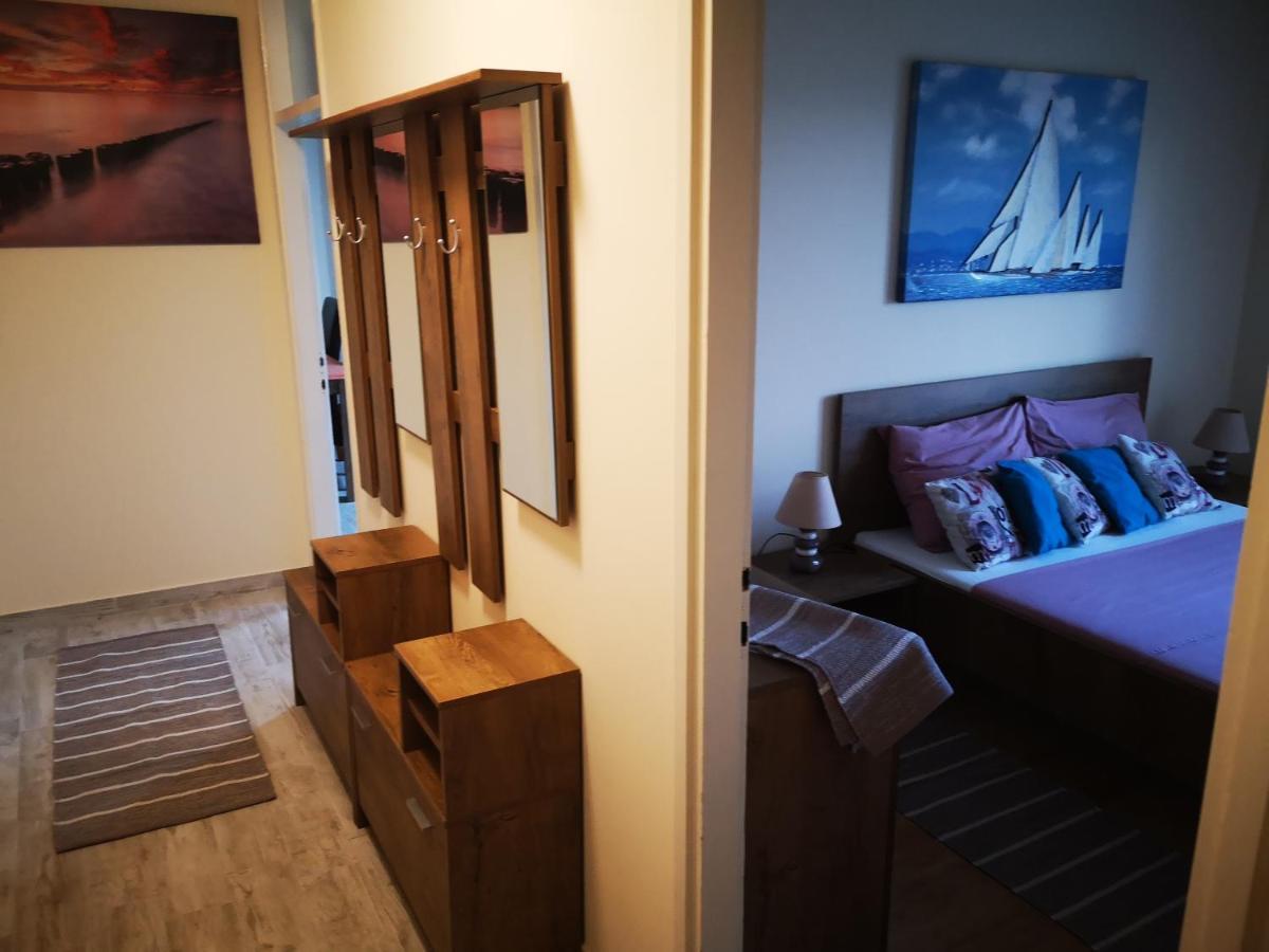 Apartman Petrovic City Center Trogir Exterior foto