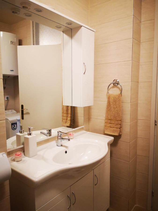 Apartman Petrovic City Center Trogir Exterior foto